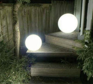 LED Solar Garden Ball Light